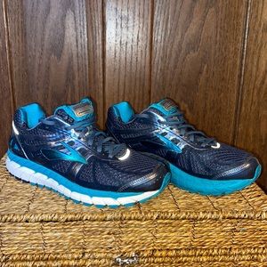 BROOKS WOMEN ARIEL 16 - MOOD INDIGO/ CAPRI BREEZE
